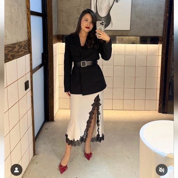 ZARA MIDI SKIRT LACE Size L - Picture 13 of 16